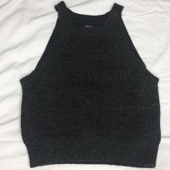 Tops - Olive green crop top